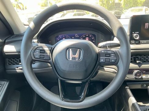 Used 2023 Honda Accord LX image 14