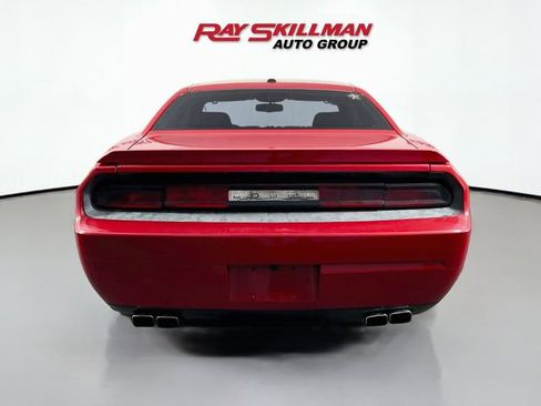 Used 2012 Dodge Challenger R/T RWD image 3
