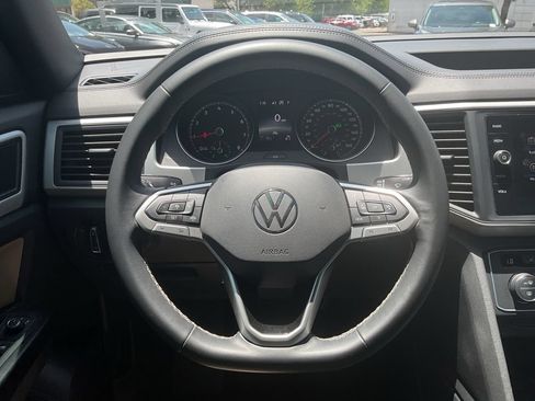 Used 2021 Volkswagen Atlas Cross Sport SE FWD image 25