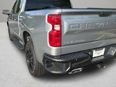 Used 2024 Chevrolet Silverado 1500 Custom Trail Boss AWD/4WD image 34