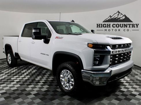 Used 2023 Chevrolet Silverado 2500 LT image 1