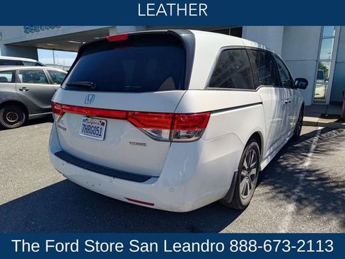 Used 2015 Honda Odyssey Touring Elite image 5