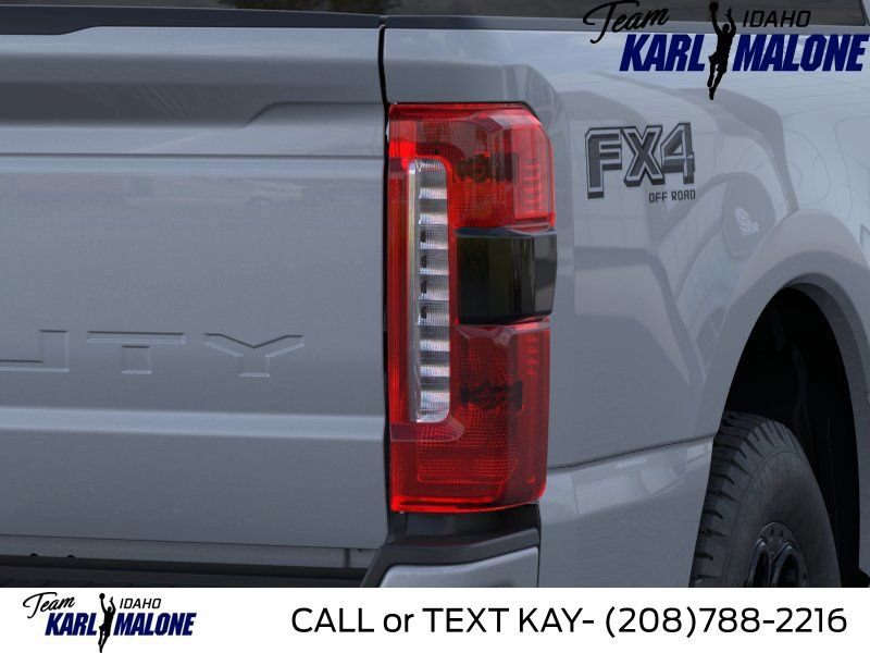 New 2026 Ford F350 Lariat w/ Black Appearance Package AWD/4WD image 21