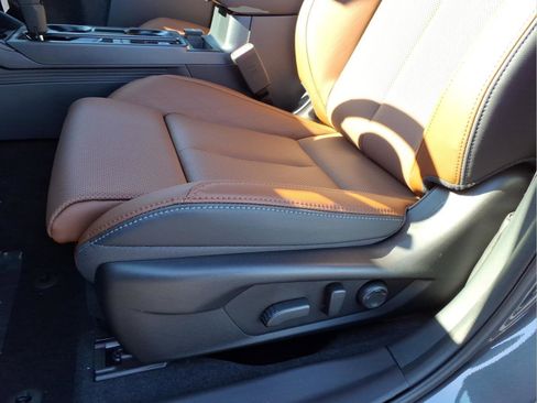 New 2026 Subaru Outback Touring XT image 10