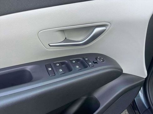 Used 2023 Hyundai Tucson SEL w/ Convenience Package AWD/4WD image 16