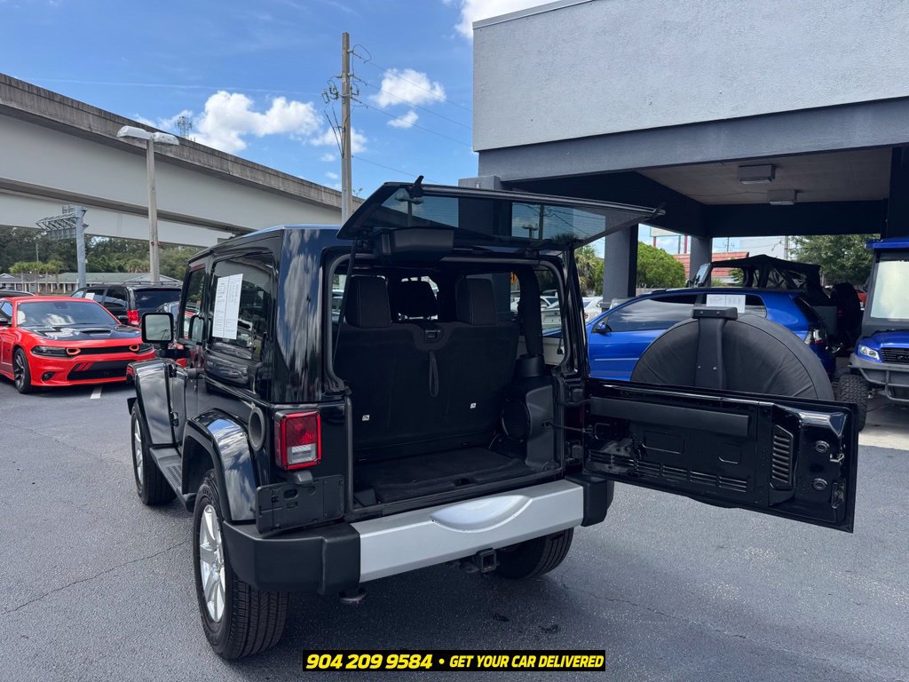 Used 2013 Jeep Wrangler Sahara w/ Connectivity Group AWD/4WD image 25