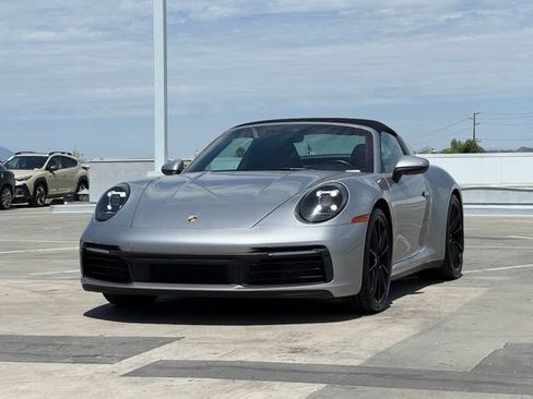 Used 2021 Porsche 911 Targa 4S AWD/4WD image 6