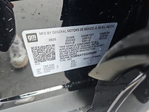 New 2026 Cadillac Optiq Sport 2 image 37