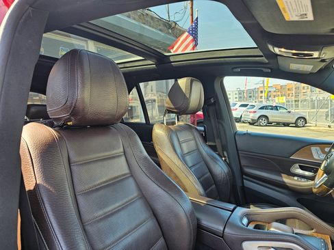 Used 2021 Mercedes-Benz GLE 350 4MATIC w/ Premium Package image 14