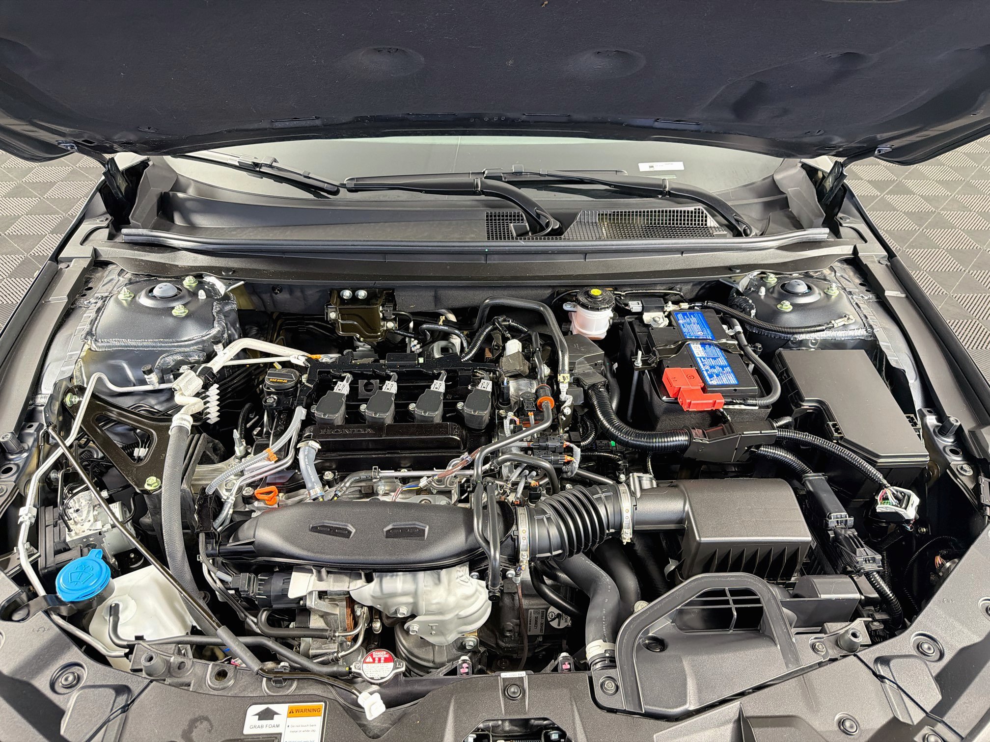 Used 2025 Honda Accord SE image 33