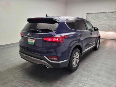 Used 2019 Hyundai Santa Fe SEL FWD image 9