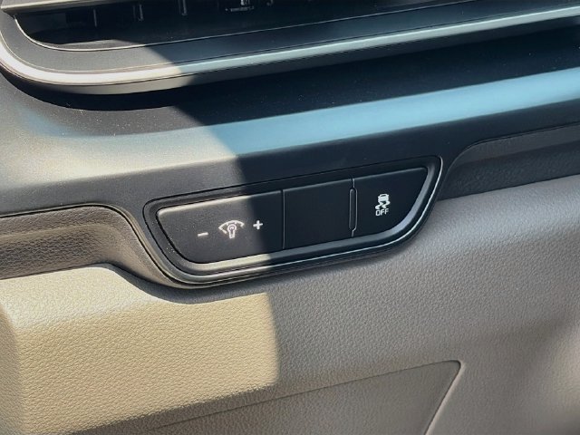 New 2026 Kia Carnival FWD image 10