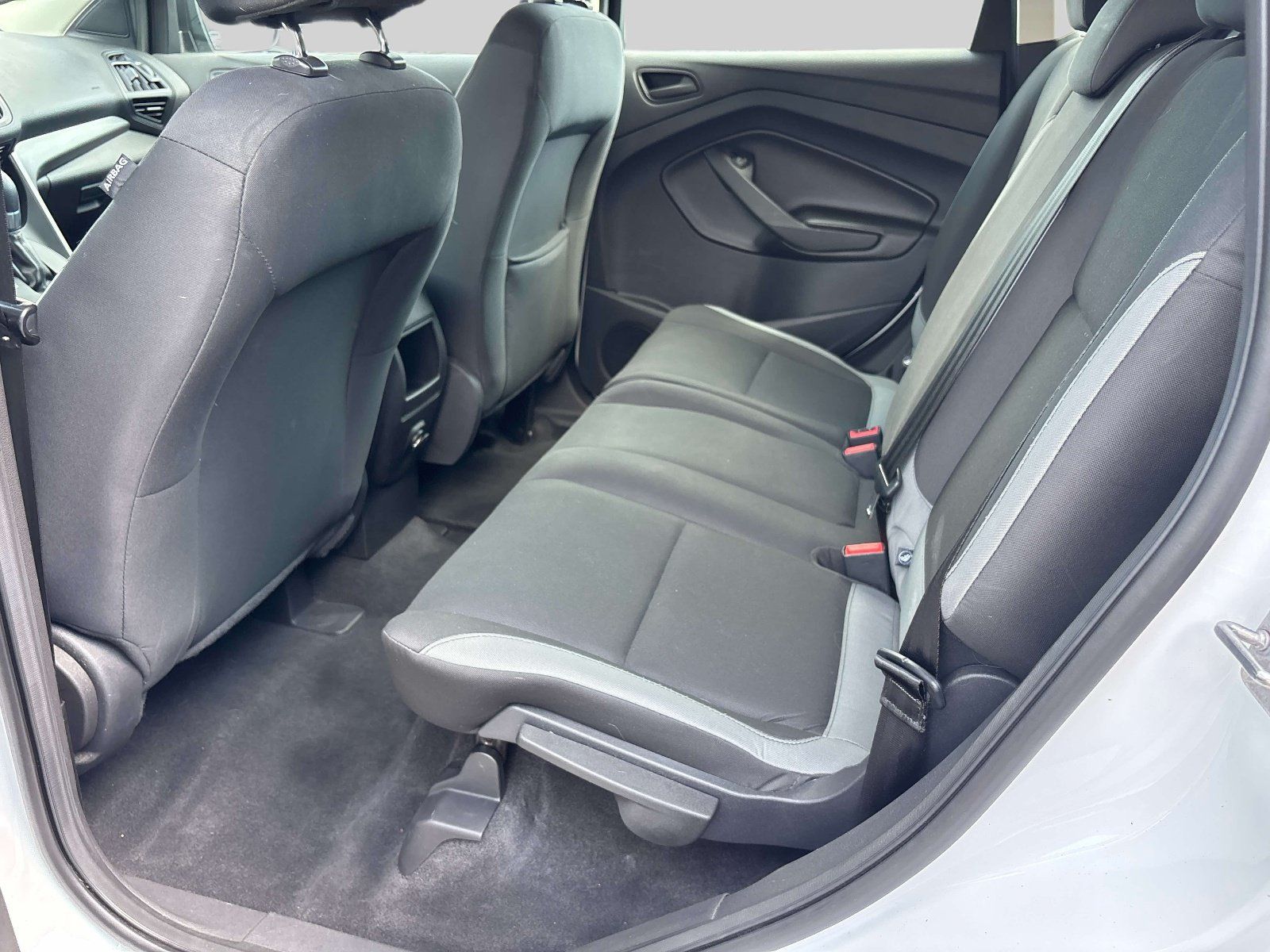 Used 2014 Ford Escape S FWD image 9