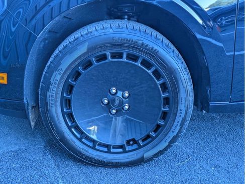 Certified 2025 Ford Maverick Lobo AWD/4WD image 28