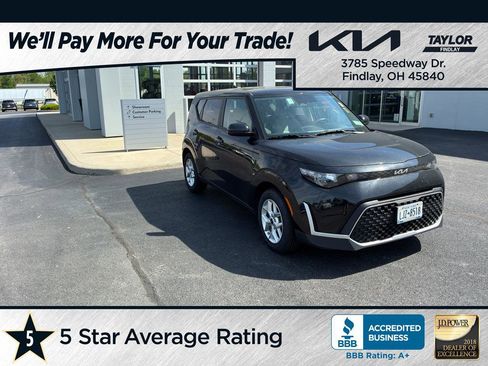 Used 2025 Kia Soul LX w/ LX Technology Package FWD image 1