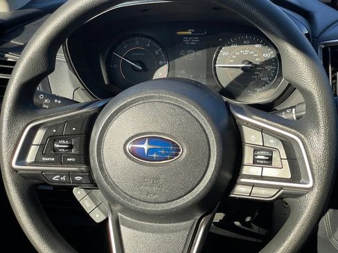 Used 2022 Subaru Crosstrek 2.0i AWD/4WD image 12