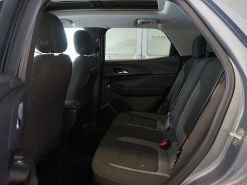 Used 2021 Chevrolet TrailBlazer LT w/ Sun and Liftgate Package image 28