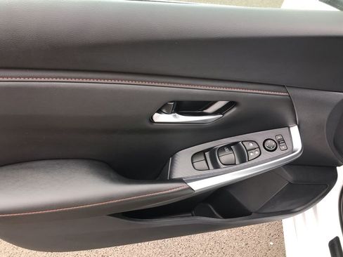 Used 2025 Nissan Sentra SR image 13