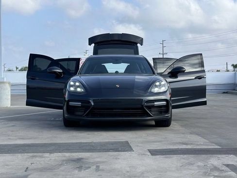 Used 2017 Porsche Panamera Turbo w/ Sport Package AWD/4WD image 28