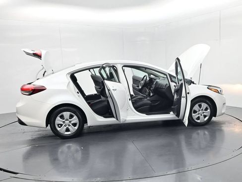 Used 2018 Kia Forte LX w/ LX Popular Package FWD image 54