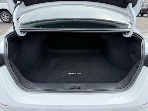 Used 2023 Nissan Sentra SV image 37