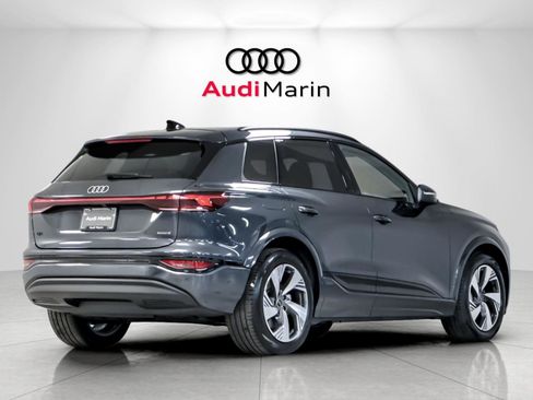 New 2025 Audi Q6 e-tron Prestige image 5