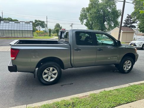 Used 2015 Nissan Titan PRO-4X image 11