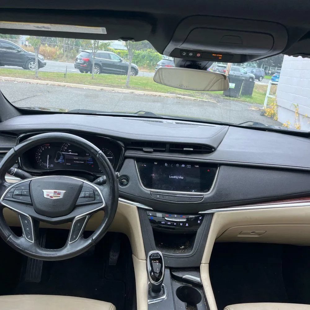 Used 2017 Cadillac XT5 Premium Luxury AWD/4WD image 25