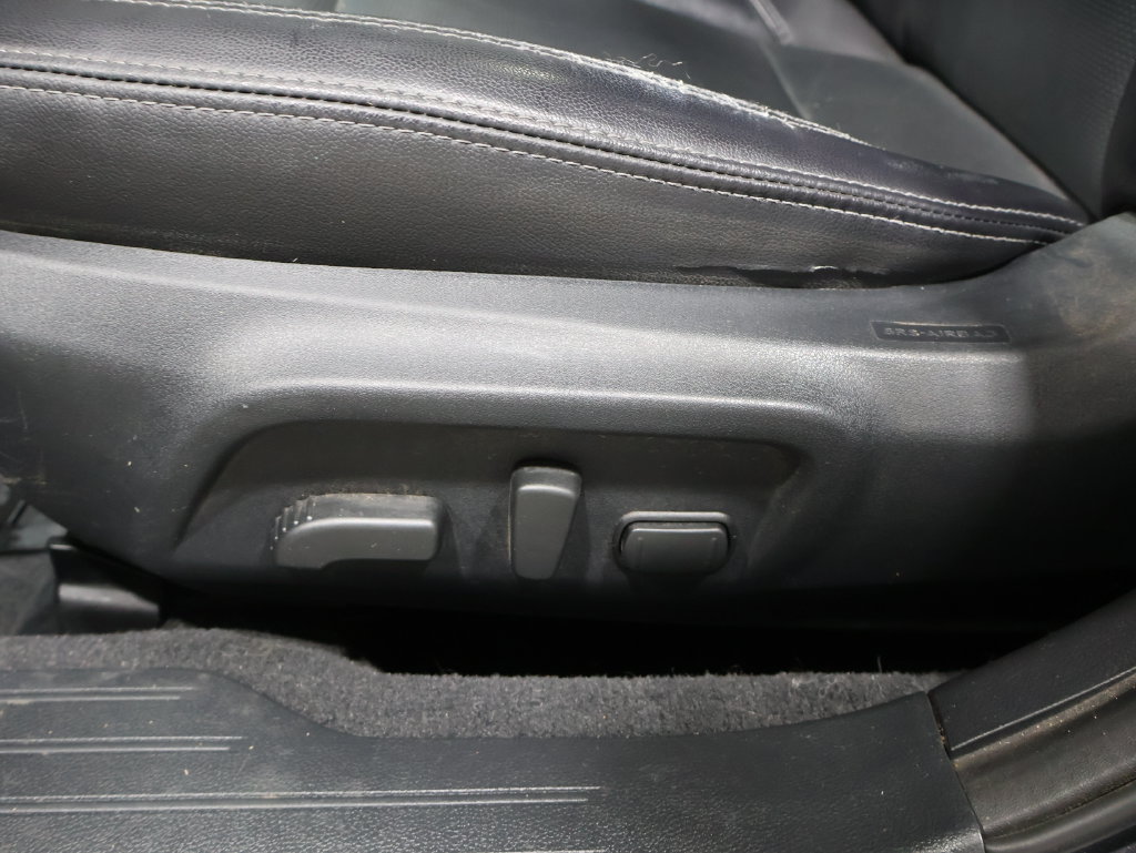 Used 2018 Subaru Outback 2.5i Limited AWD/4WD image 12
