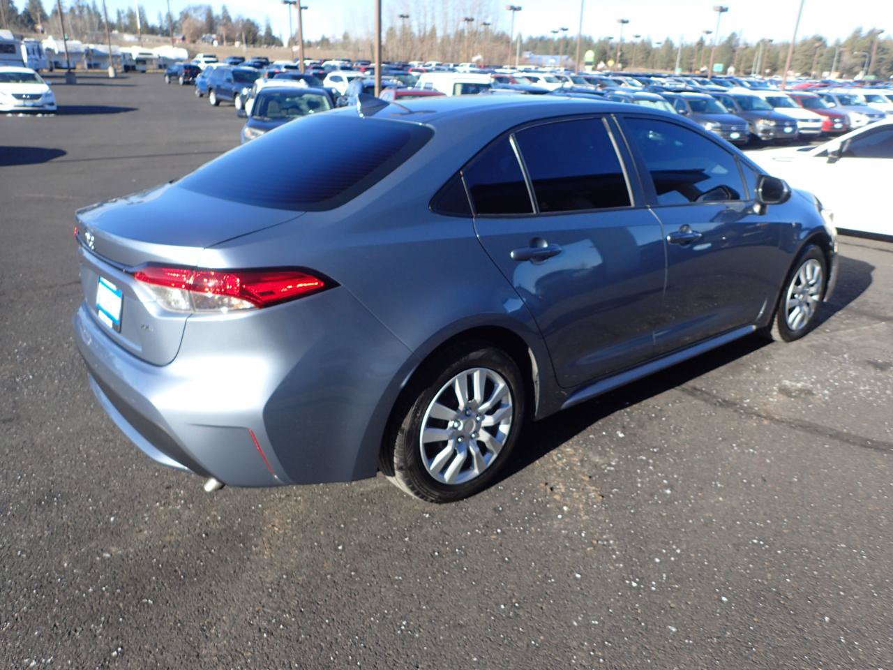 Used 2020 Toyota Corolla LE FWD image 5