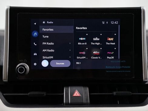 Certified 2024 Toyota RAV4 XLE w/ Convenience Package FWD image 18