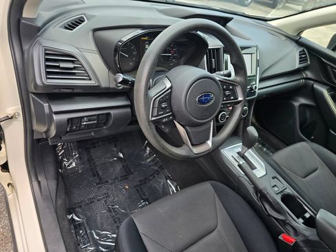Used 2021 Subaru Crosstrek 2.0i AWD/4WD image 23
