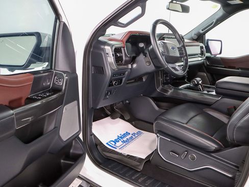 Used 2023 Ford F150 Lariat w/ Equipment Group 502A High image 3