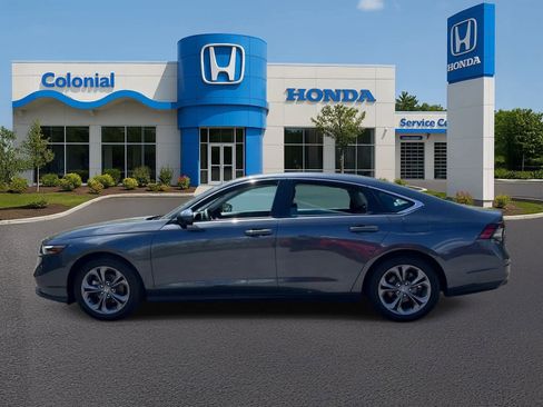 Used 2024 Honda Accord EX image 3