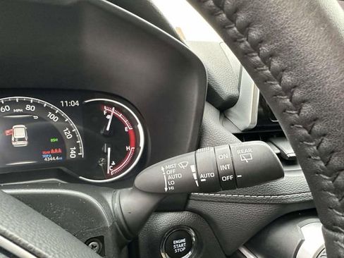 Used 2024 Toyota RAV4 XLE image 27