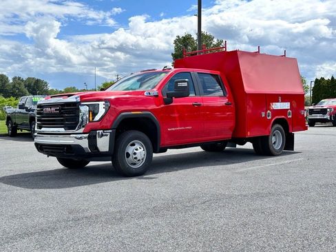New 2026 GMC Sierra 3500 Pro w/ Convenience Package AWD/4WD image 2