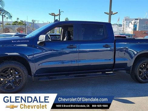 Used 2023 Chevrolet Silverado 1500 Custom image 4