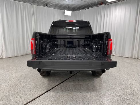 Used 2024 Ford F150 Lariat AWD/4WD image 27