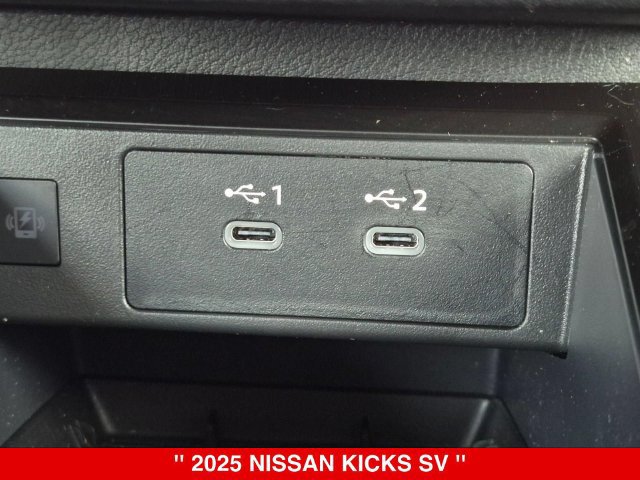 Certified 2025 Nissan Kicks SV AWD/4WD image 27