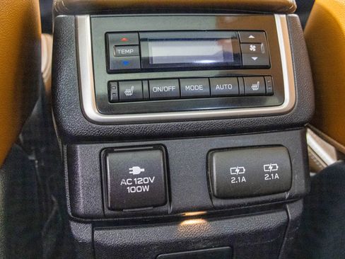 Used 2022 Subaru Ascent Touring w/ Popular Package #2A image 41