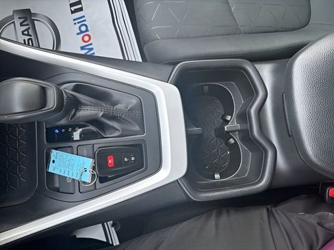 Used 2024 Toyota RAV4 XLE image 17