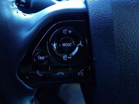 Used 2020 Toyota Prius Prime LE image 13