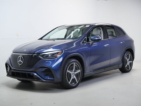 Certified 2023 Mercedes-Benz EQE 500 4MATIC SUV image 10