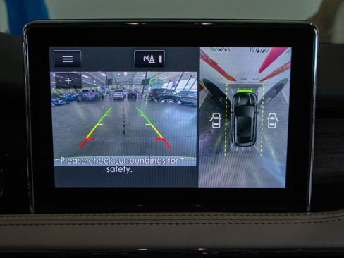Used 2022 Lincoln Corsair Reserve w/ Equipment Group 201A AWD/4WD image 7