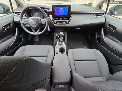 Used 2026 Toyota Corolla LE image 4