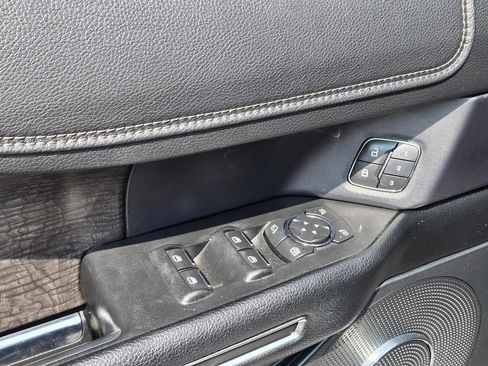 Used 2021 Ford Expedition Limited RWD image 14