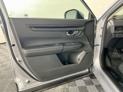 Used 2025 Honda CR-V EX image 19