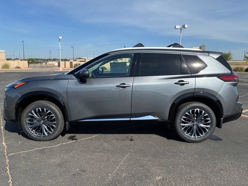 New 2026 Nissan Rogue Platinum w/ Platinum Premium Package AWD/4WD image 3