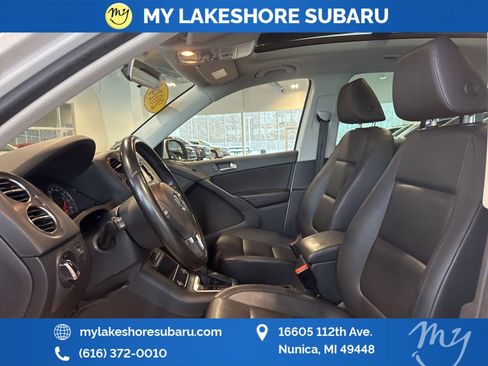 Used 2014 Volkswagen Tiguan SEL image 18