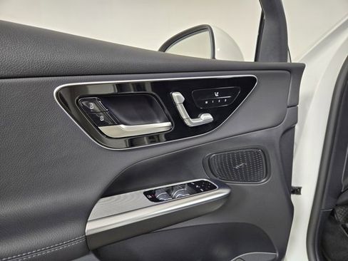 Certified 2025 Mercedes-Benz GLC 300 4MATIC image 21